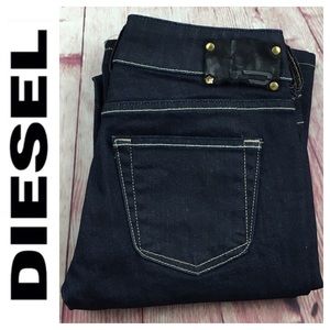 EUC Diesel Louvey Bootcut jean size 26